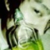 离鼓鼓囊囊看